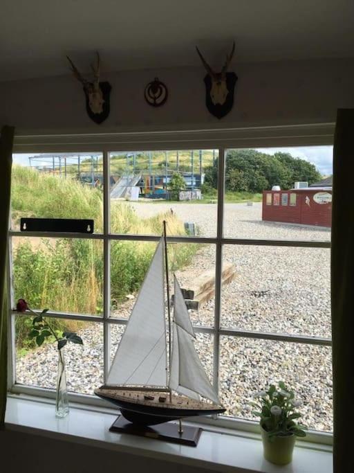 Fjordhytten. Rebuild Train Wagon From 1937. Apartment Odense Exterior photo